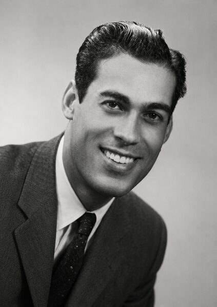 Ficheiro:Mestre Armando Sacadura.jpg